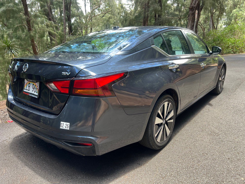 2022 Nissan Altima Image 7