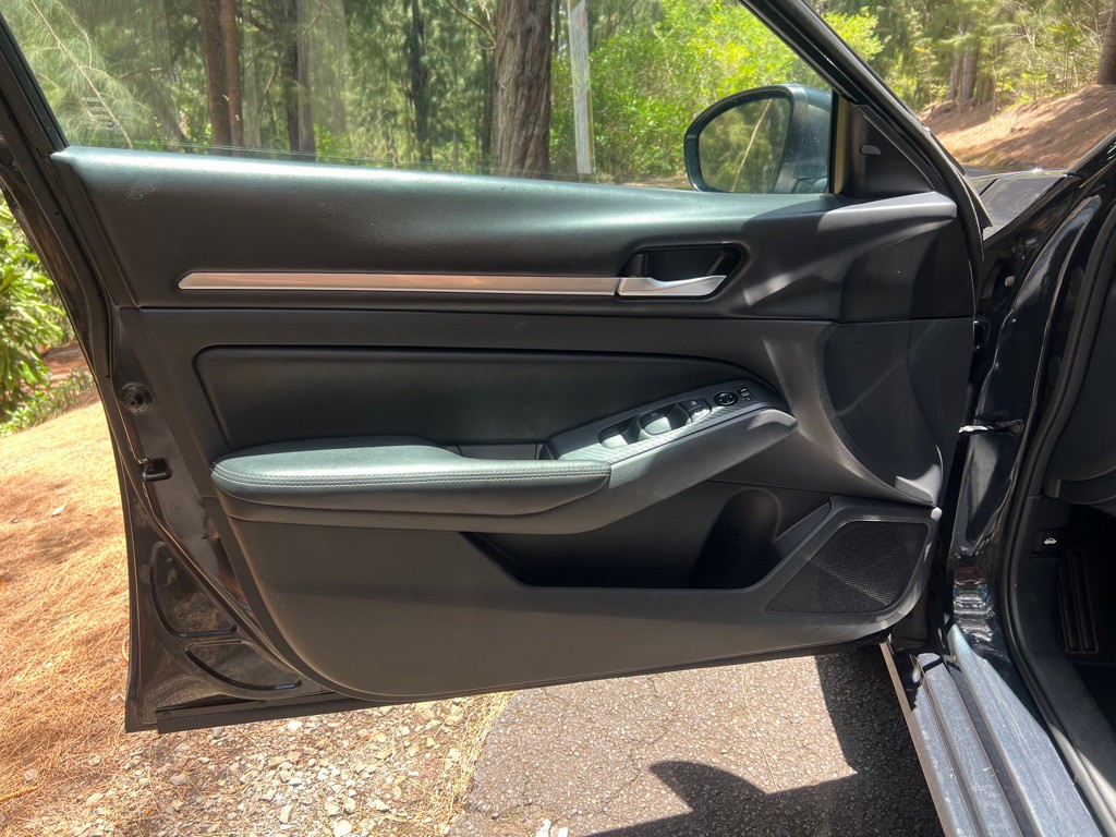 2022 Nissan Altima Image 11