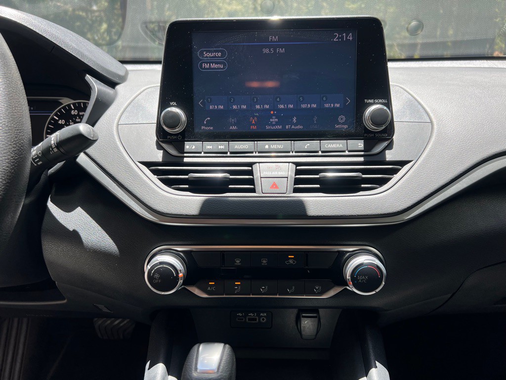 2022 Nissan Altima Image 15