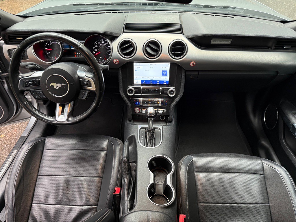 2022 Ford Mustang Image 23