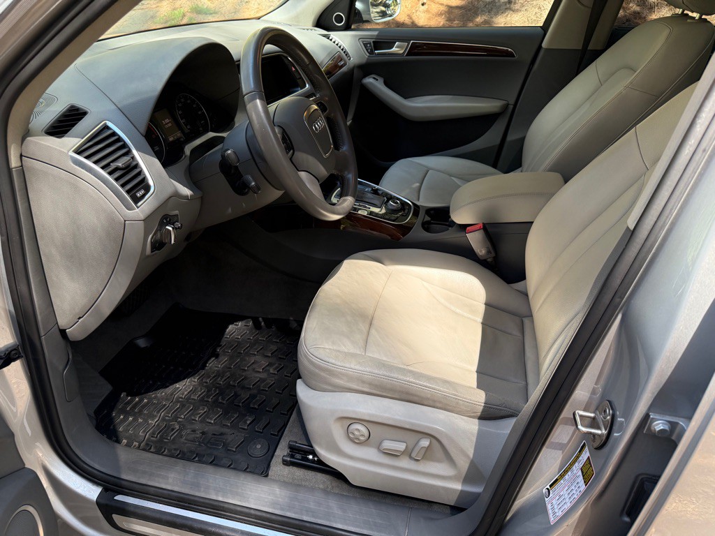 2012 Audi Q5 Image 10