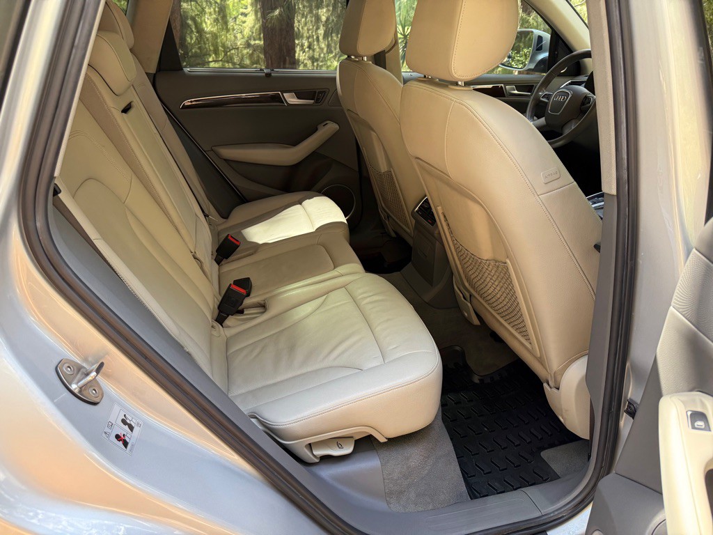2012 Audi Q5 Image 18