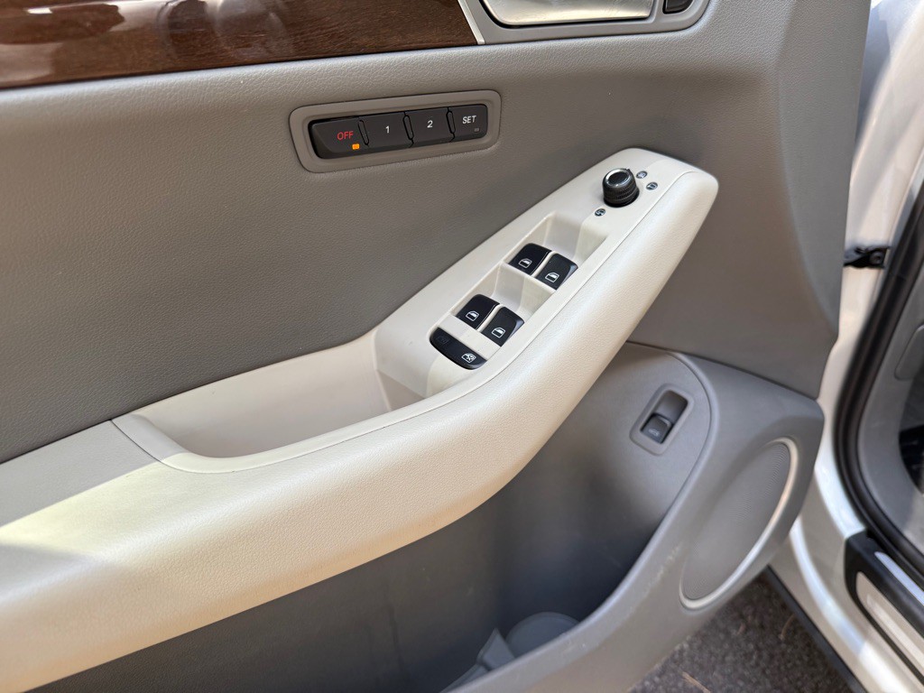 2012 Audi Q5 Image 8