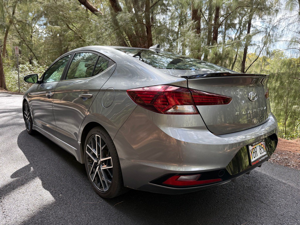 2019 Hyundai Elantra Image 4