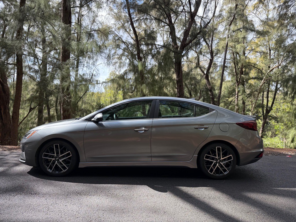 2019 Hyundai Elantra Image 5