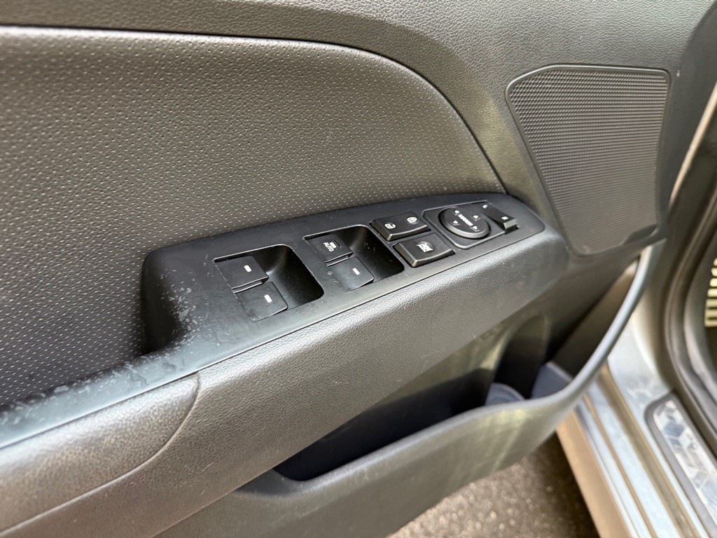 2019 Hyundai Elantra Image 10