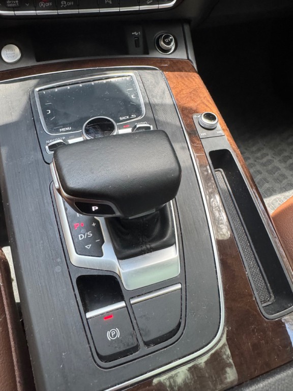 2019 Audi Q5 Image 15
