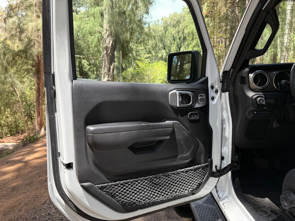 2021 Jeep Wrangler Unlimited Image 9
