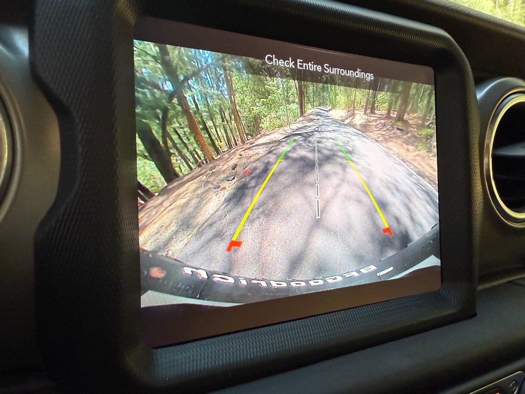 2021 Jeep Wrangler Unlimited Image 16