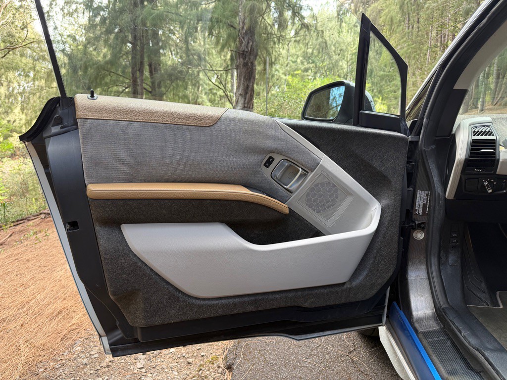 2014 BMW i3 Image 10