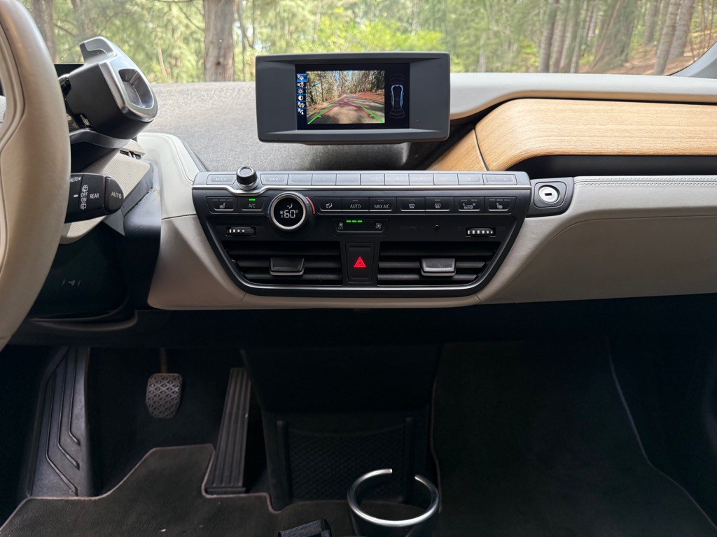 2014 BMW i3 Image 15