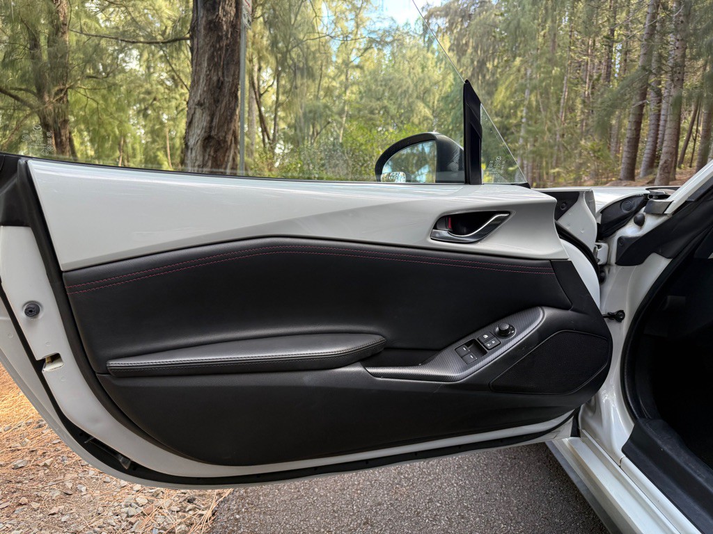 2018 Mazda MX-5 Miata Image 9