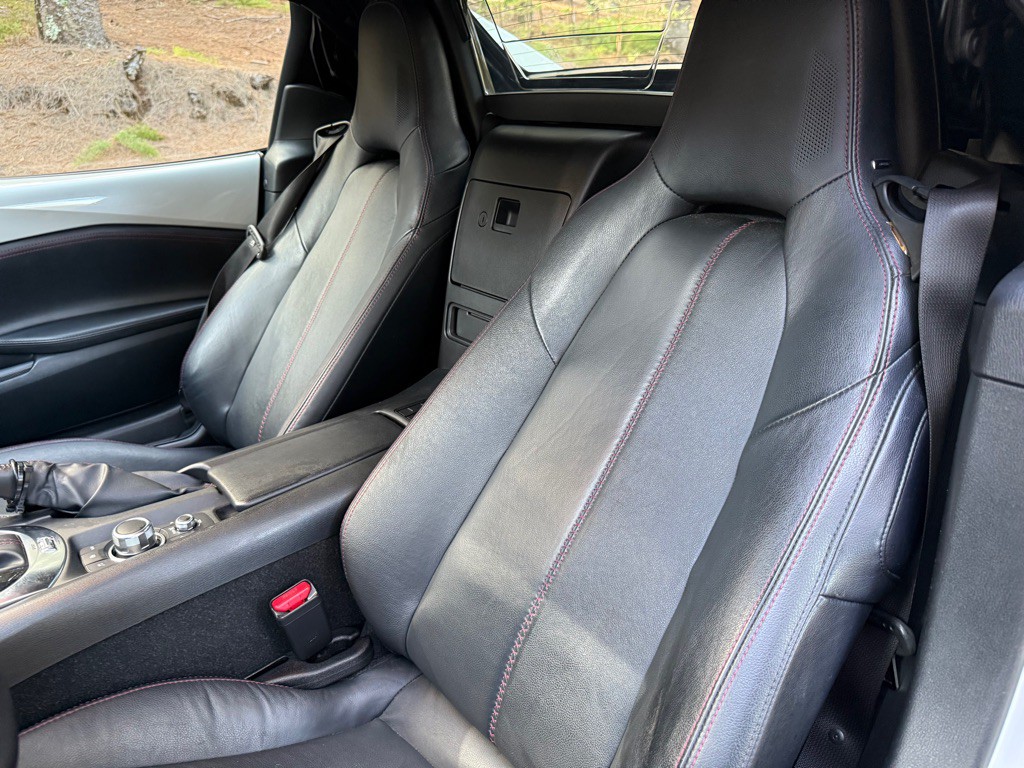 2018 Mazda MX-5 Miata Image 17