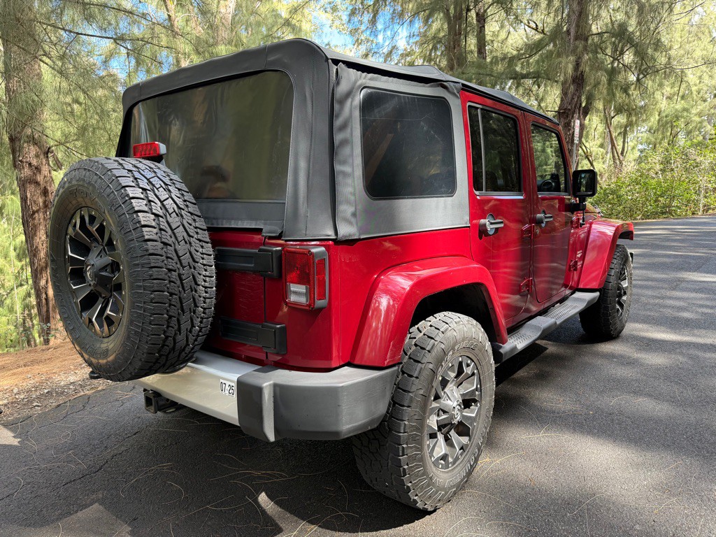 2011 Jeep Wrangler Unlimited Image 7
