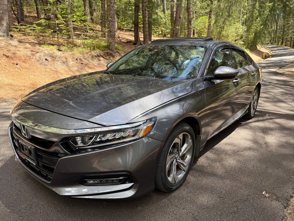 2018 Honda Accord Image 1
