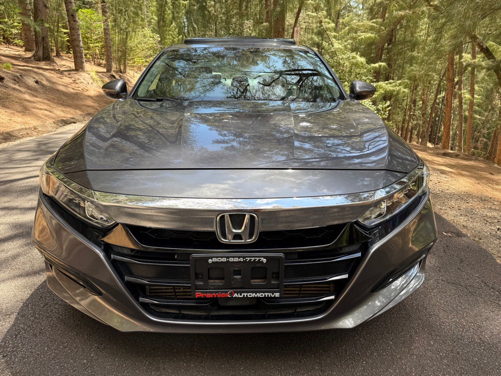 2018 Honda Accord Image 2