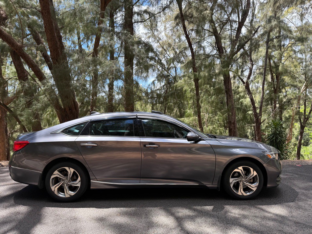 2018 Honda Accord Image 8