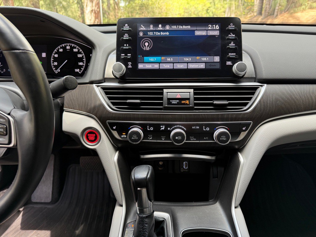 2018 Honda Accord Image 13