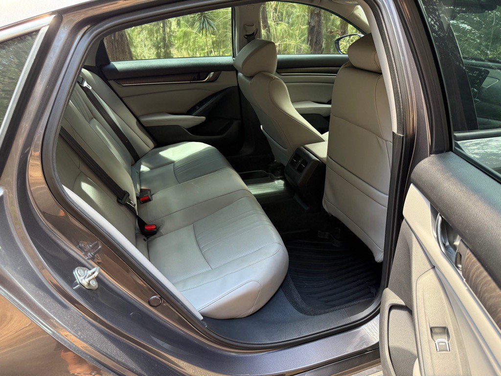 2018 Honda Accord Image 20