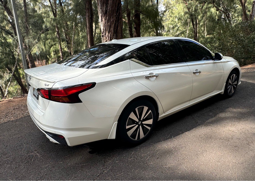 2019 Nissan Altima Image 4