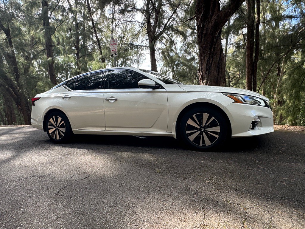 2019 Nissan Altima Image 5