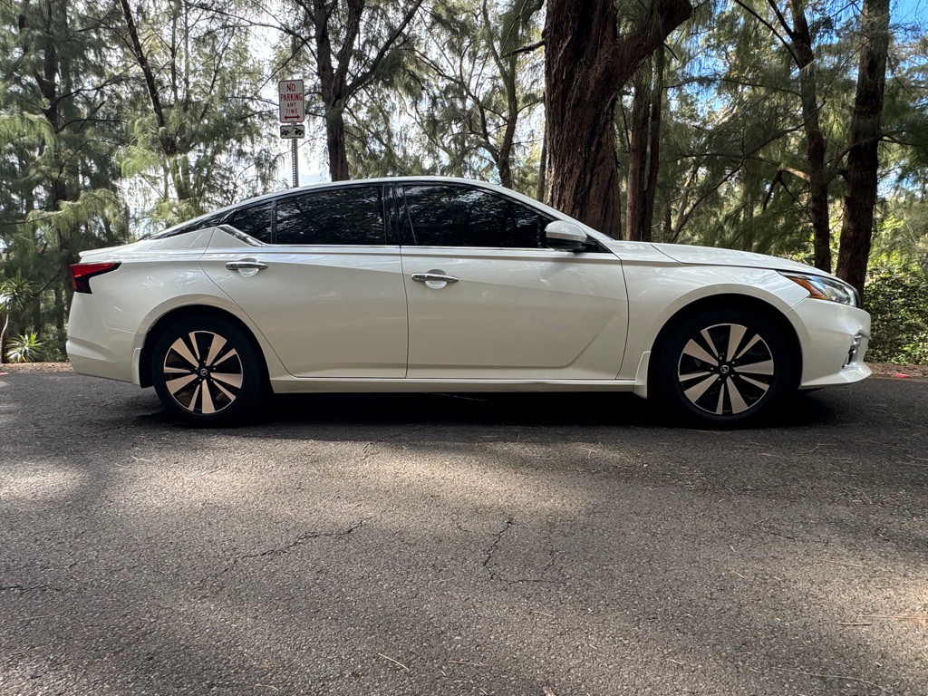 2019 Nissan Altima Image 6
