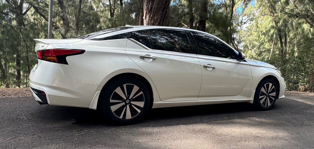 2019 Nissan Altima Image 7