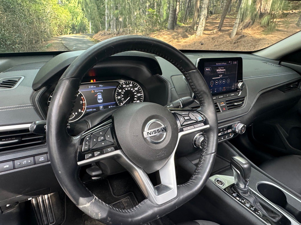 2019 Nissan Altima Image 11