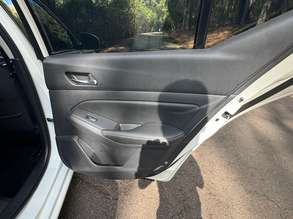 2019 Nissan Altima Image 19