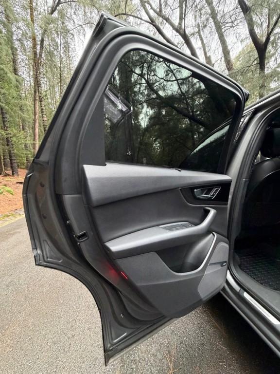 2017 Audi Q7 Image 17