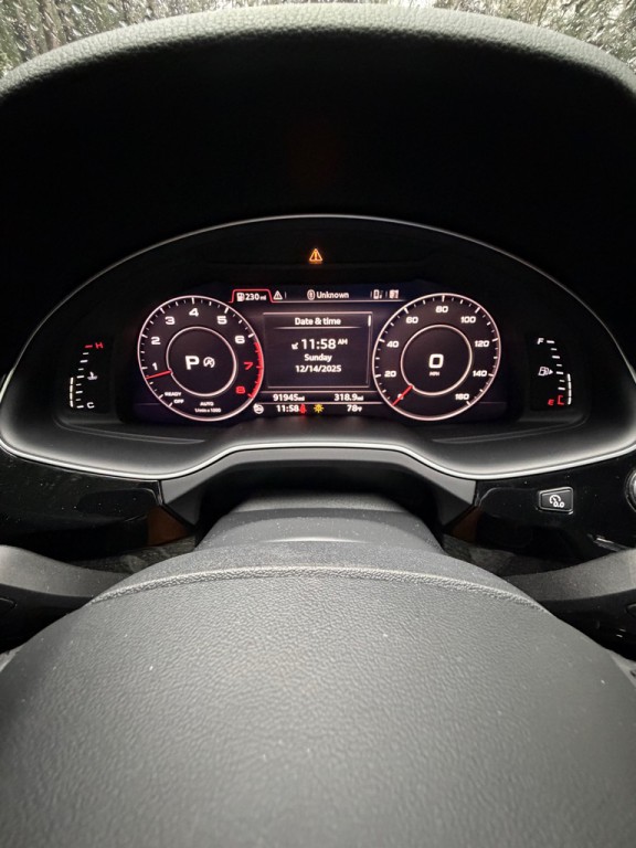 2017 Audi Q7 Image 32