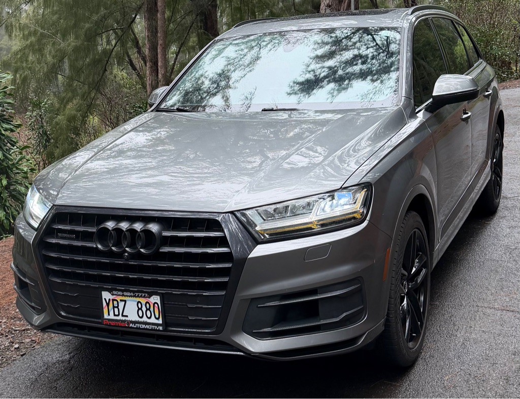 2017 Audi Q7 Image 1