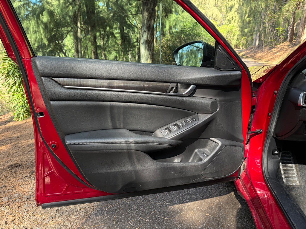 2021 Honda Accord Image 9