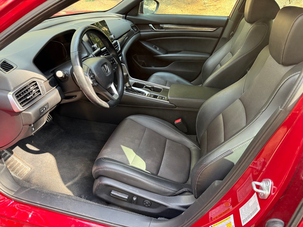 2021 Honda Accord Image 11