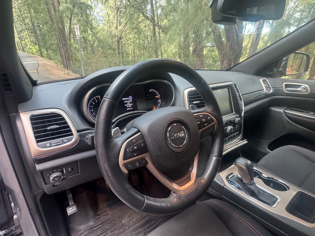 2016 Jeep Grand Cherokee Image 19