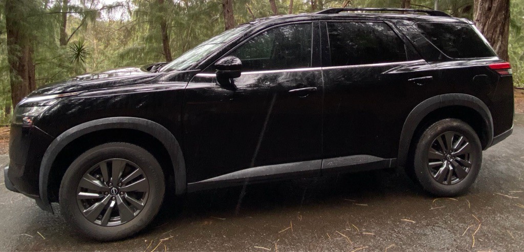 2023 Nissan Pathfinder Image 3