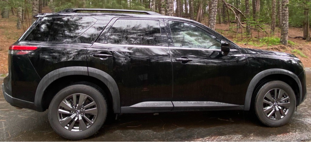 2023 Nissan Pathfinder Image 9