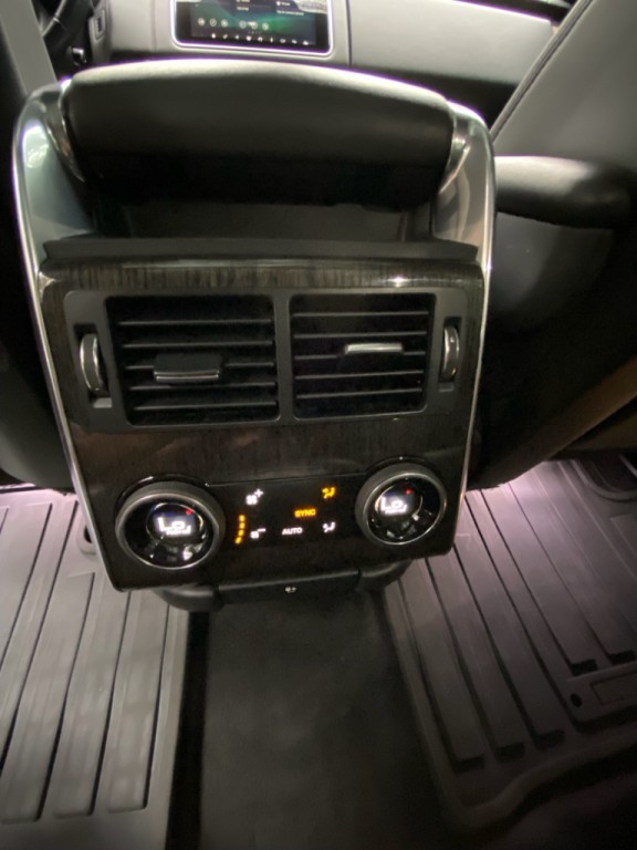 2018 Land Rover Range Rover Sport Image 38