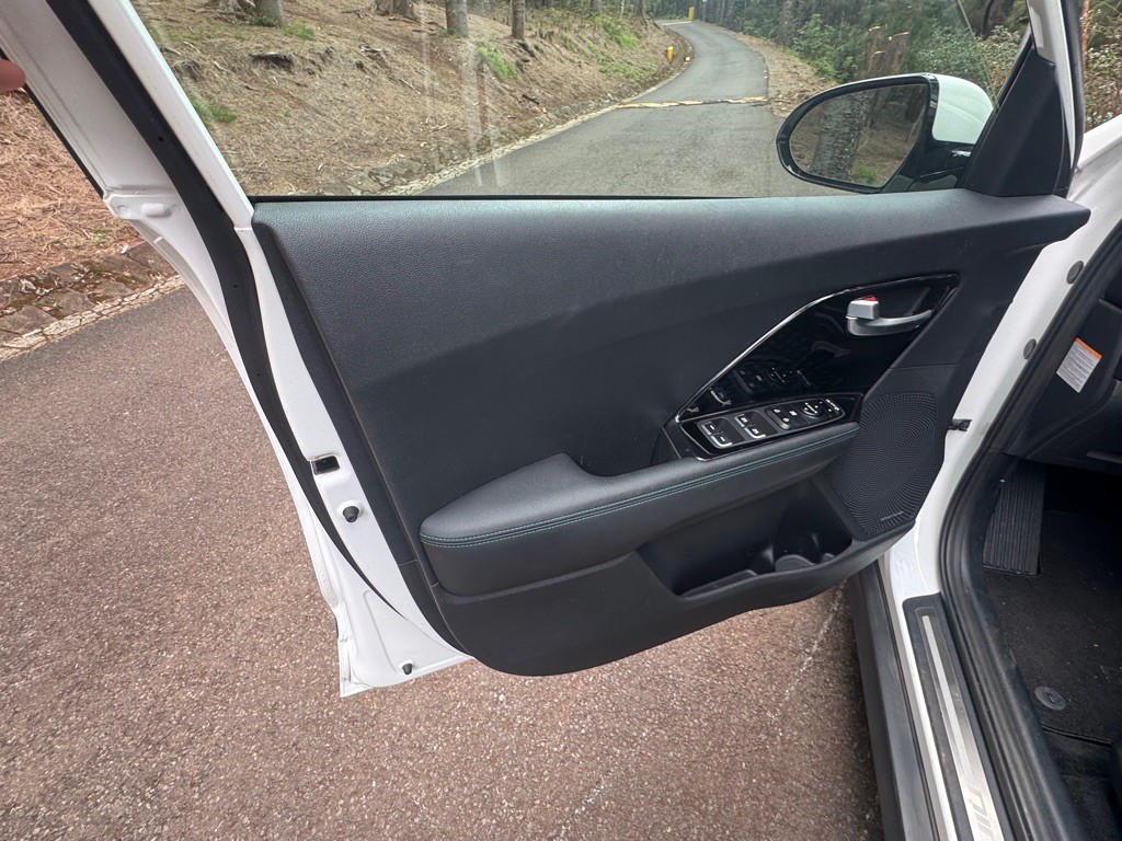 2022 Kia Niro Image 15