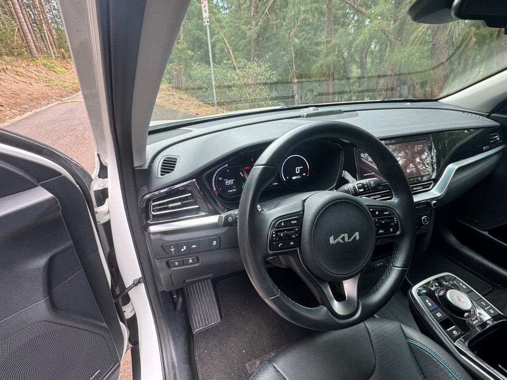 2022 Kia Niro Image 17