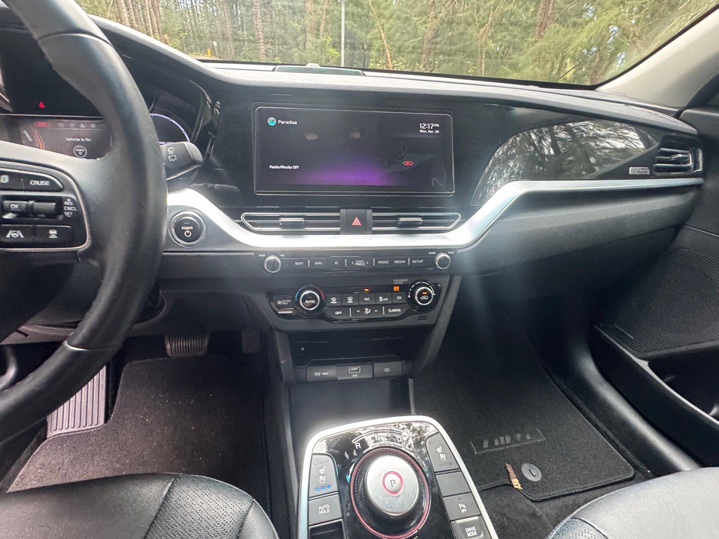 2022 Kia Niro Image 18