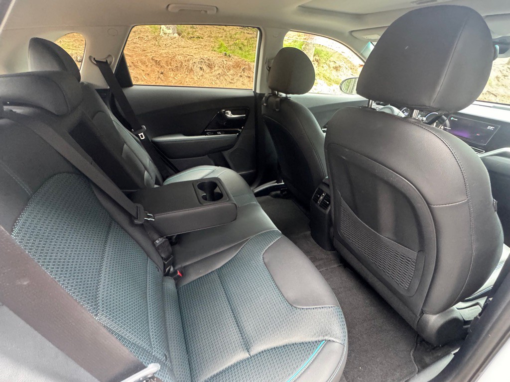 2022 Kia Niro Image 22