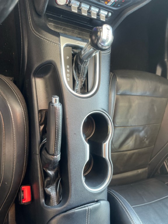 2019 Ford Mustang Image 11