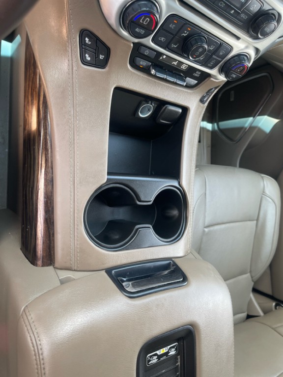 2016 GMC Yukon Image 12