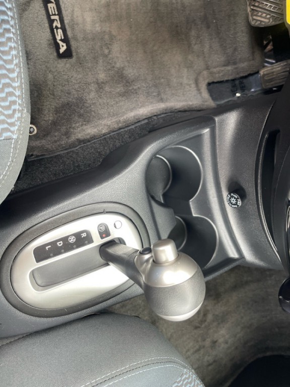 2015 Nissan Versa Image 12