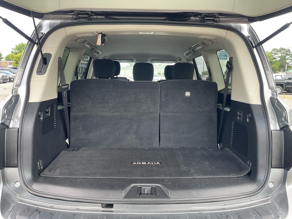 2019 Nissan Armada Image 5