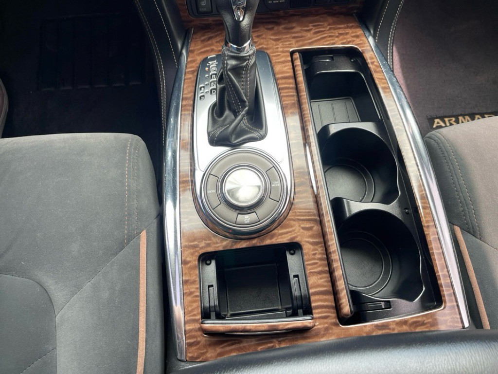 2019 Nissan Armada Image 15