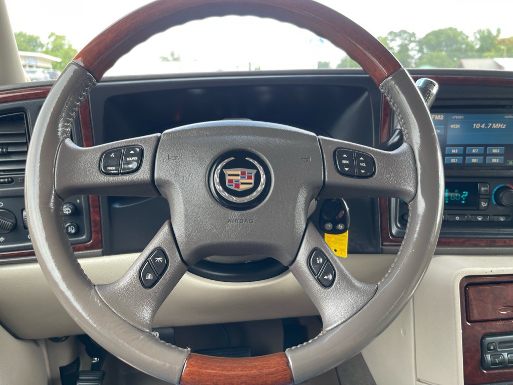 2006 Cadillac Escalade Image 7