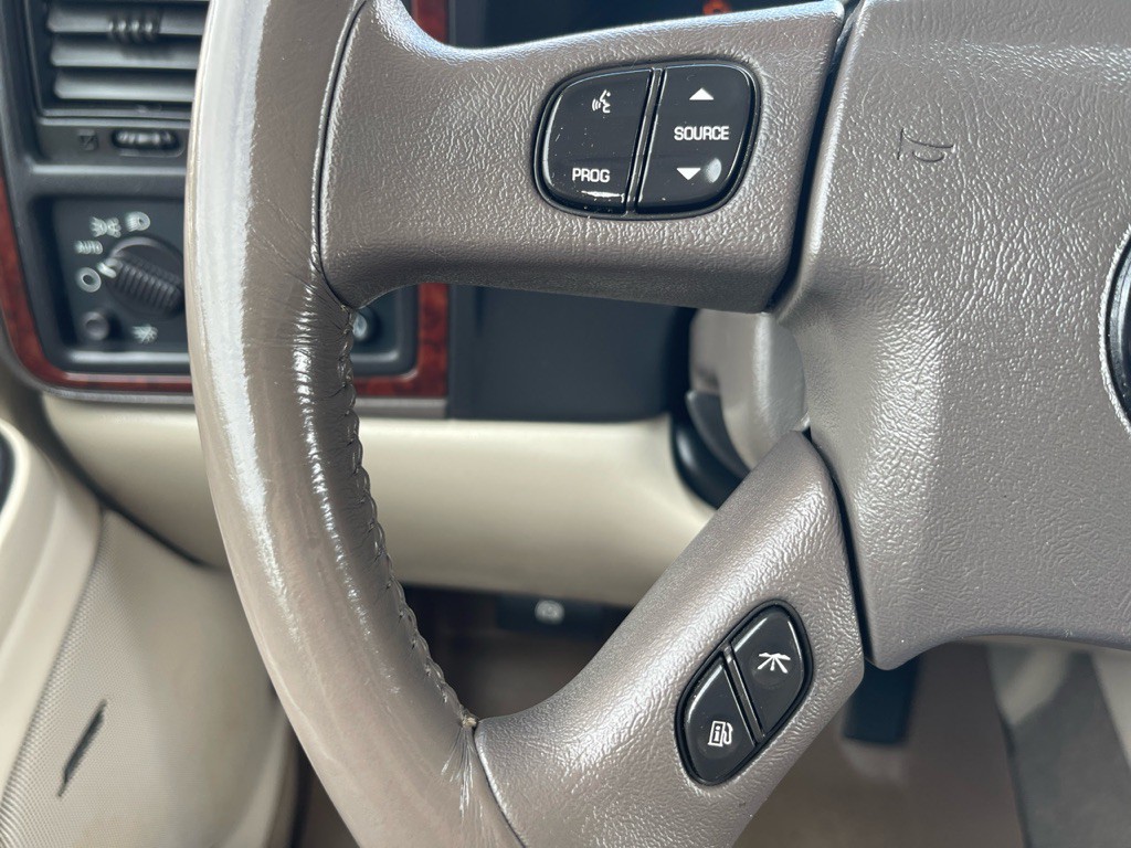 2006 Cadillac Escalade Image 8