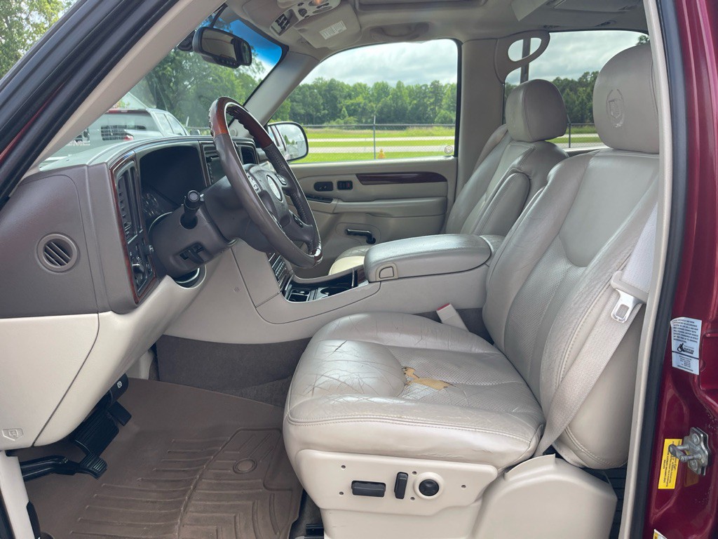 2006 Cadillac Escalade Image 14